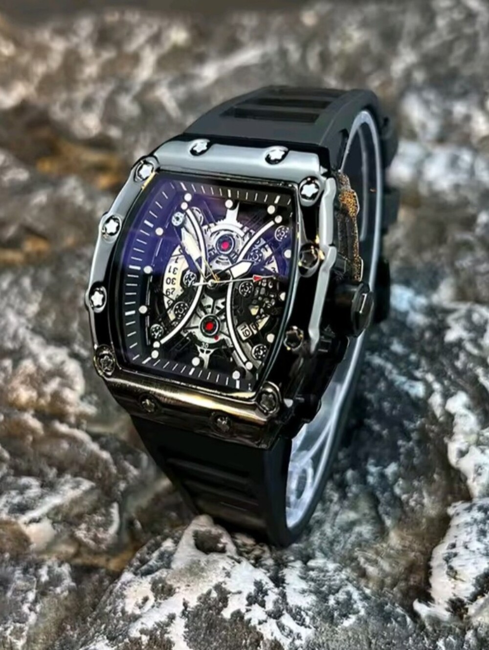 Men's Black Luxury Night Glow Sports Watch
